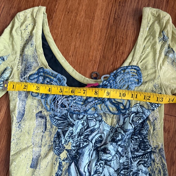 Save the Queen Midi Dress - Picture 4 of 5